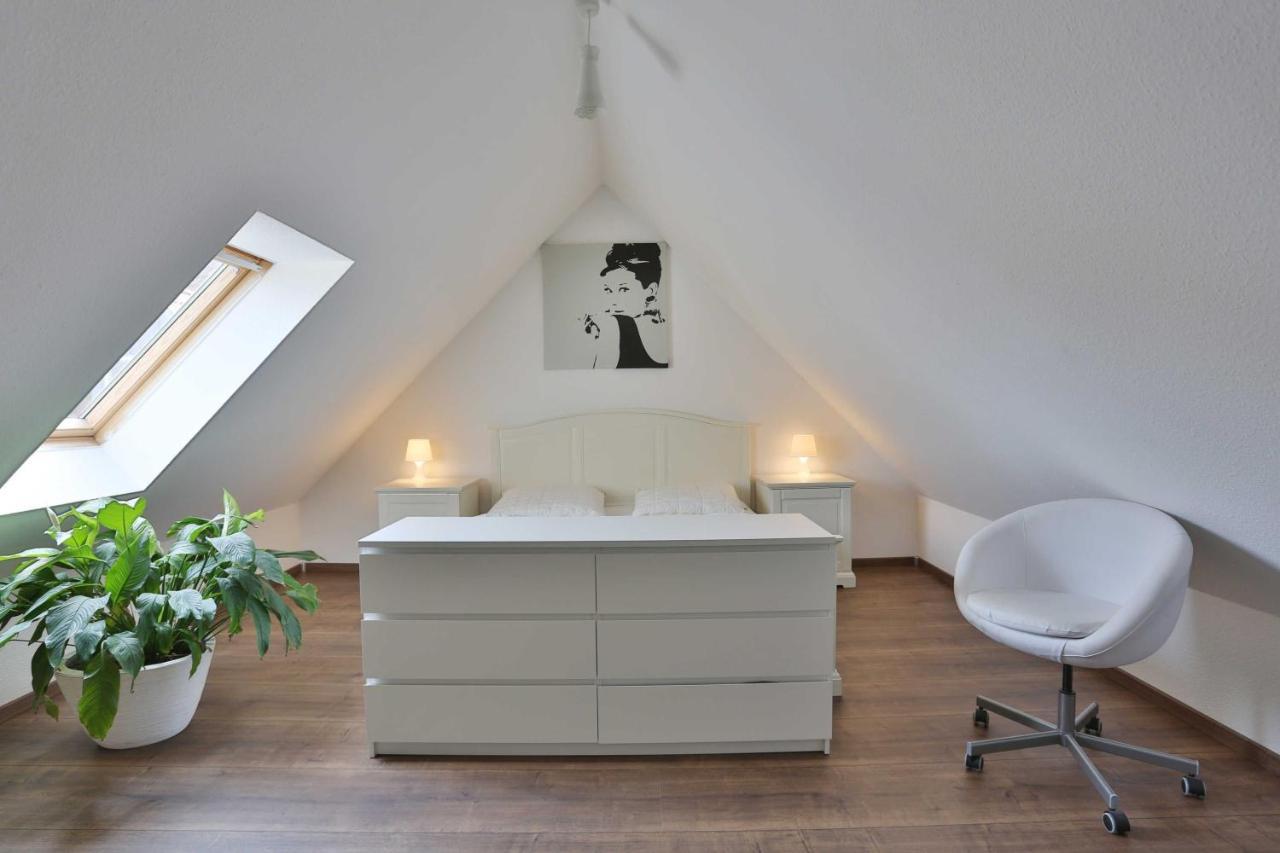 Hochwertige Ferienwohnung Direkt Am Wasser Mit Balkon ไกรฟ์สวัลด์ ภายนอก รูปภาพ