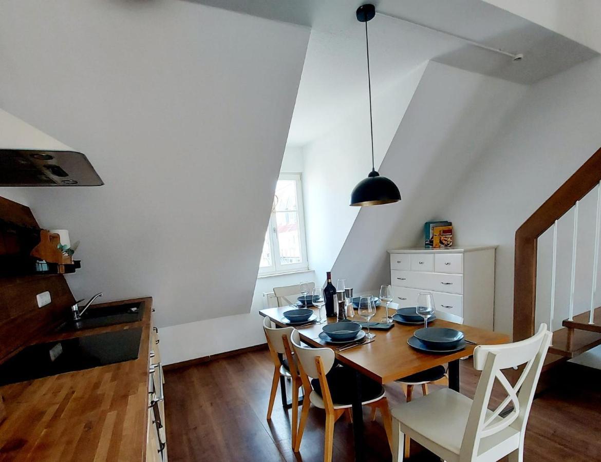 Hochwertige Ferienwohnung Direkt Am Wasser Mit Balkon ไกรฟ์สวัลด์ ภายนอก รูปภาพ
